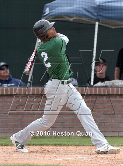 Thumbnail 2 in Roosevelt vs. De La Salle (Hard 9 National Classic) photogallery.