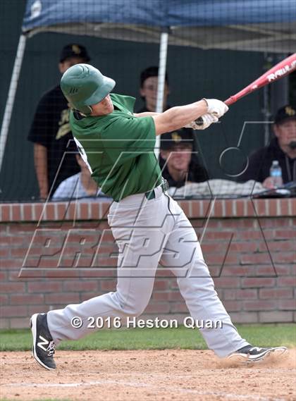 Thumbnail 3 in Roosevelt vs. De La Salle (Hard 9 National Classic) photogallery.