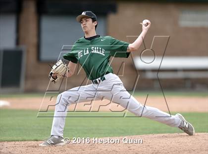 Thumbnail 3 in Roosevelt vs. De La Salle (Hard 9 National Classic) photogallery.