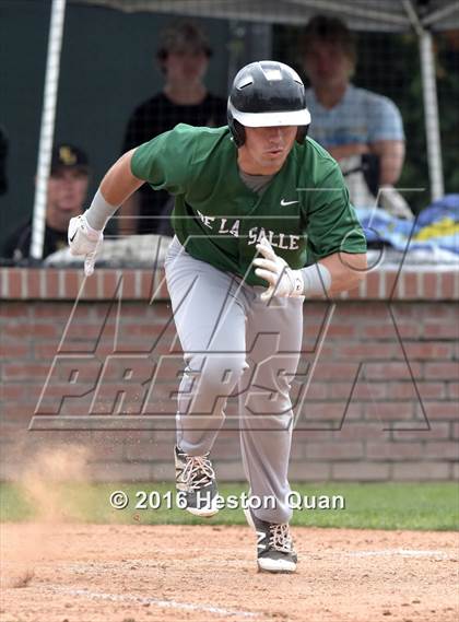 Thumbnail 2 in Roosevelt vs. De La Salle (Hard 9 National Classic) photogallery.