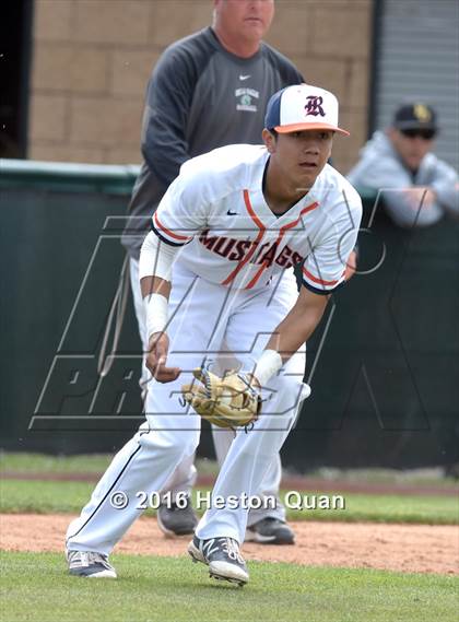 Thumbnail 3 in Roosevelt vs. De La Salle (Hard 9 National Classic) photogallery.