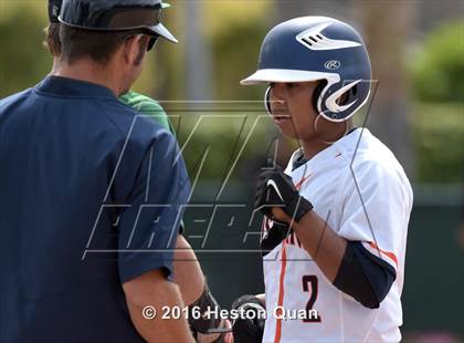 Thumbnail 3 in Roosevelt vs. De La Salle (Hard 9 National Classic) photogallery.