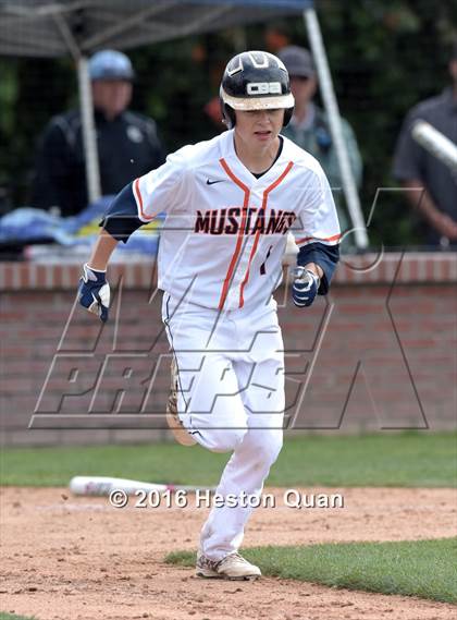Thumbnail 1 in Roosevelt vs. De La Salle (Hard 9 National Classic) photogallery.