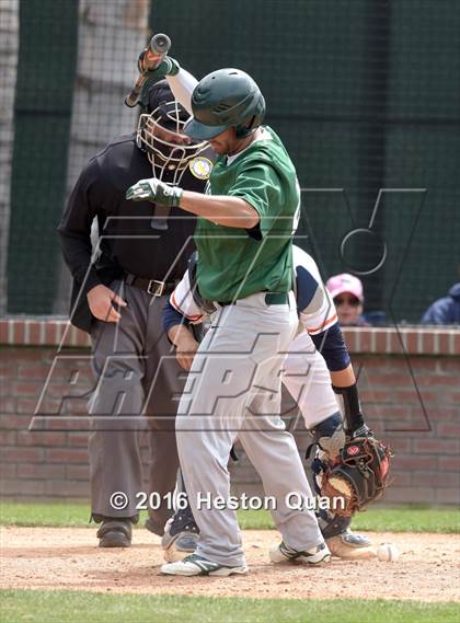 Thumbnail 3 in Roosevelt vs. De La Salle (Hard 9 National Classic) photogallery.