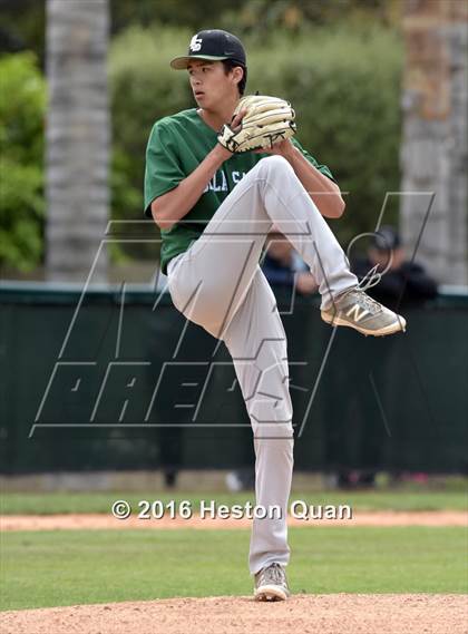 Thumbnail 2 in Roosevelt vs. De La Salle (Hard 9 National Classic) photogallery.