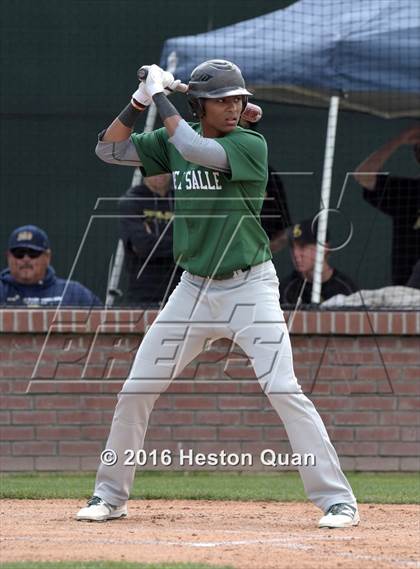 Thumbnail 3 in Roosevelt vs. De La Salle (Hard 9 National Classic) photogallery.