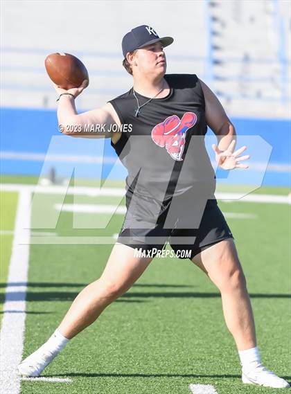 Thumbnail 3 in Camp Verde vs. Bradshaw Mountain (Prescott 7v7) photogallery.