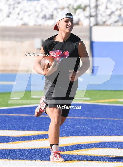 Thumbnail 1 in Camp Verde vs. Bradshaw Mountain (Prescott 7v7) photogallery.