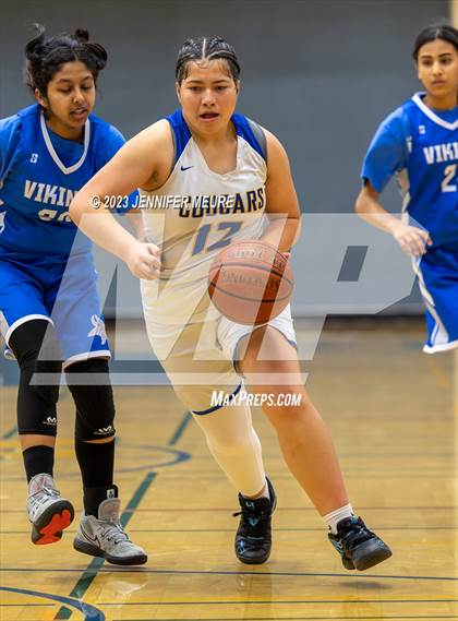 Thumbnail 3 in Newark Memorial vs Irvington (Newark Optimist Club Holiday Classic) photogallery.