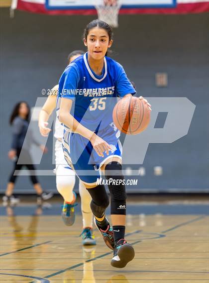 Thumbnail 2 in Newark Memorial vs Irvington (Newark Optimist Club Holiday Classic) photogallery.