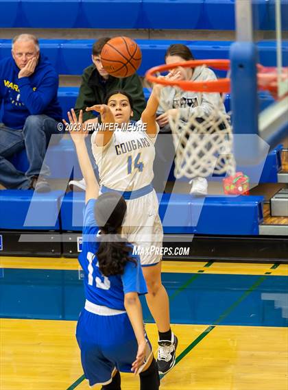 Thumbnail 3 in Newark Memorial vs Irvington (Newark Optimist Club Holiday Classic) photogallery.