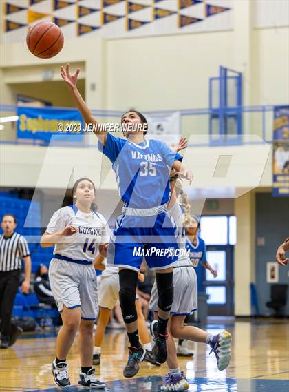 Thumbnail 2 in Newark Memorial vs Irvington (Newark Optimist Club Holiday Classic) photogallery.
