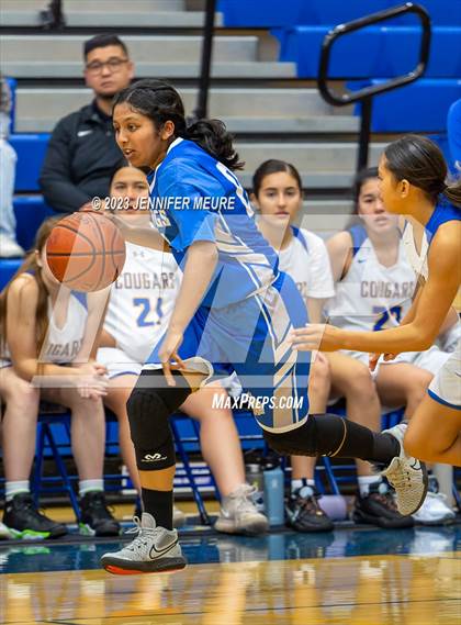 Thumbnail 2 in Newark Memorial vs Irvington (Newark Optimist Club Holiday Classic) photogallery.