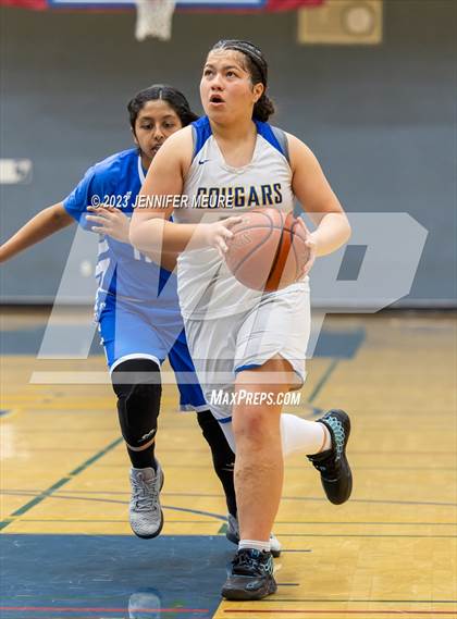 Thumbnail 1 in Newark Memorial vs Irvington (Newark Optimist Club Holiday Classic) photogallery.