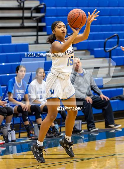 Thumbnail 3 in Newark Memorial vs Irvington (Newark Optimist Club Holiday Classic) photogallery.