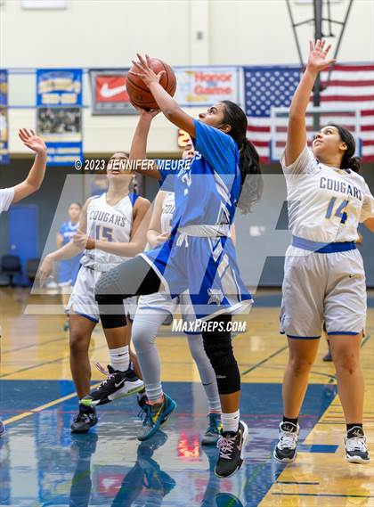 Thumbnail 2 in Newark Memorial vs Irvington (Newark Optimist Club Holiday Classic) photogallery.
