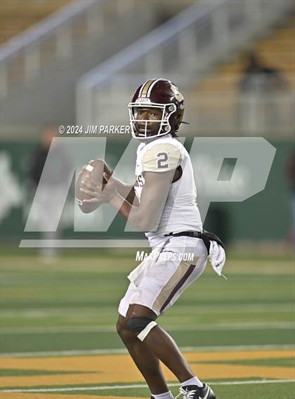 Thumbnail 3 in Vandegrift vs. Summer Creek (UIL 6A D2 Football Semifinal) photogallery.