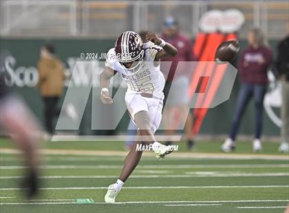 Thumbnail 1 in Vandegrift vs. Summer Creek (UIL 6A D2 Football Semifinal) photogallery.