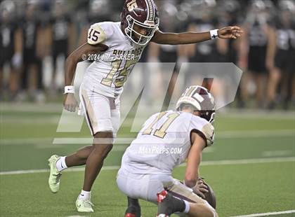 Thumbnail 1 in Vandegrift vs. Summer Creek (UIL 6A D2 Football Semifinal) photogallery.