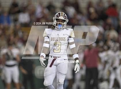 Thumbnail 1 in Vandegrift vs. Summer Creek (UIL 6A D2 Football Semifinal) photogallery.