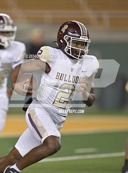 Thumbnail 3 in Vandegrift vs. Summer Creek (UIL 6A D2 Football Semifinal) photogallery.