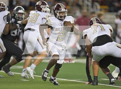 Thumbnail 2 in Vandegrift vs. Summer Creek (UIL 6A D2 Football Semifinal) photogallery.