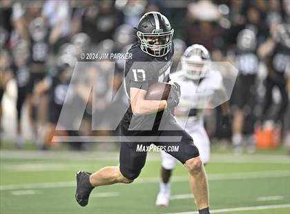 Thumbnail 2 in Vandegrift vs. Summer Creek (UIL 6A D2 Football Semifinal) photogallery.