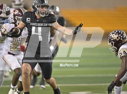 Thumbnail 2 in Vandegrift vs. Summer Creek (UIL 6A D2 Football Semifinal) photogallery.