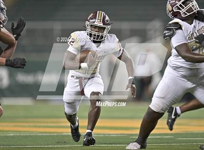 Thumbnail 3 in Vandegrift vs. Summer Creek (UIL 6A D2 Football Semifinal) photogallery.