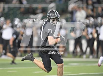 Thumbnail 2 in Vandegrift vs. Summer Creek (UIL 6A D2 Football Semifinal) photogallery.