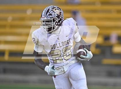 Thumbnail 3 in Vandegrift vs. Summer Creek (UIL 6A D2 Football Semifinal) photogallery.