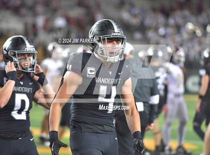 Thumbnail 1 in Vandegrift vs. Summer Creek (UIL 6A D2 Football Semifinal) photogallery.