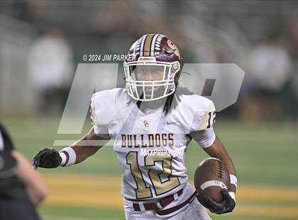 Thumbnail 2 in Vandegrift vs. Summer Creek (UIL 6A D2 Football Semifinal) photogallery.