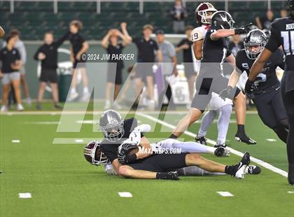 Thumbnail 3 in Vandegrift vs. Summer Creek (UIL 6A D2 Football Semifinal) photogallery.