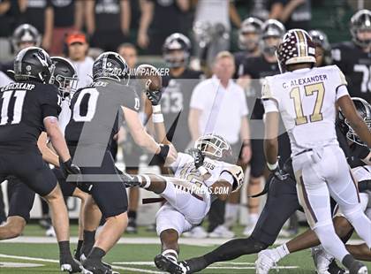 Thumbnail 1 in Vandegrift vs. Summer Creek (UIL 6A D2 Football Semifinal) photogallery.