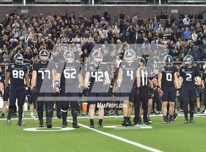 Thumbnail 1 in Vandegrift vs. Summer Creek (UIL 6A D2 Football Semifinal) photogallery.