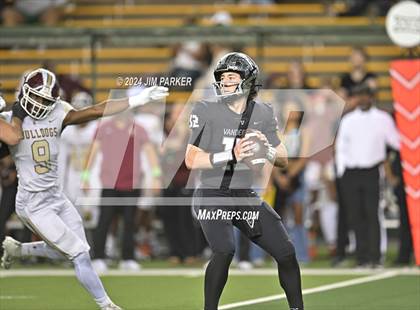 Thumbnail 3 in Vandegrift vs. Summer Creek (UIL 6A D2 Football Semifinal) photogallery.
