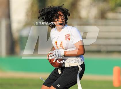 Thumbnail 3 in Roosevelt vs Eagle Rock photogallery.