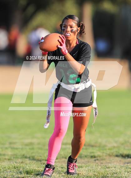 Thumbnail 3 in Roosevelt vs Eagle Rock photogallery.