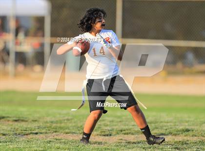 Thumbnail 3 in Roosevelt vs Eagle Rock photogallery.