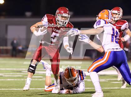 Thumbnail 2 in St. Louis Catholic @ E.D. White(LHSAA Division II 1st Round) photogallery.