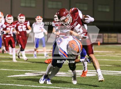 Thumbnail 2 in St. Louis Catholic @ E.D. White(LHSAA Division II 1st Round) photogallery.