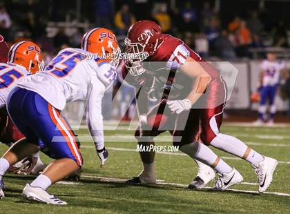 Thumbnail 1 in St. Louis Catholic @ E.D. White(LHSAA Division II 1st Round) photogallery.