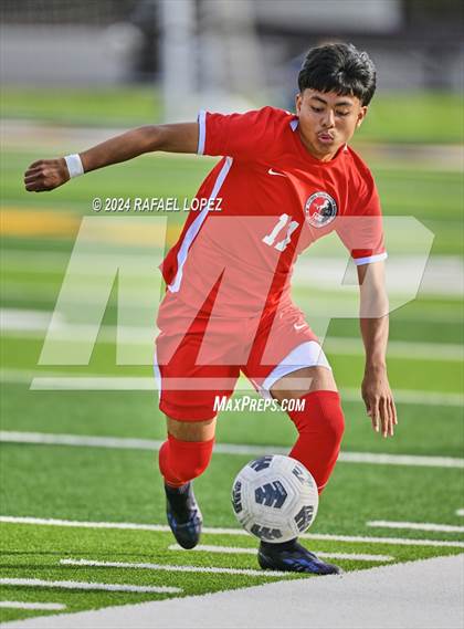 Thumbnail 2 in Deer Park vs. North Shore (UIL Soccer 6A Region 3 Bi-District) photogallery.