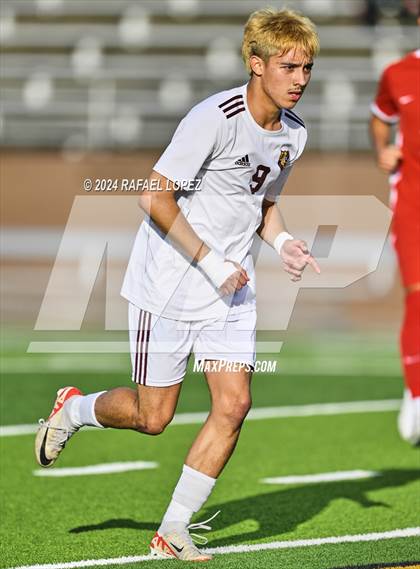 Thumbnail 2 in Deer Park vs. North Shore (UIL Soccer 6A Region 3 Bi-District) photogallery.