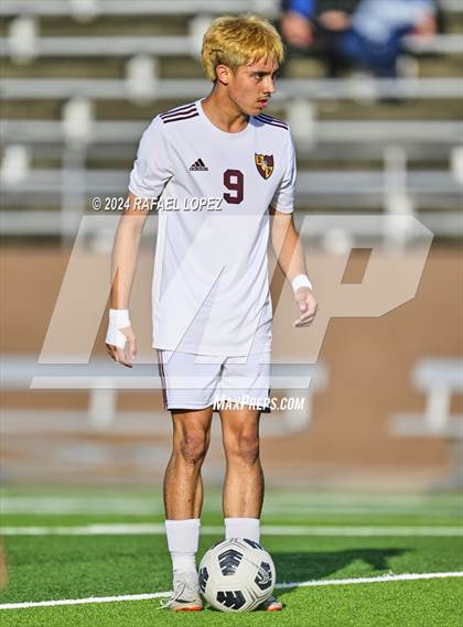 Thumbnail 1 in Deer Park vs. North Shore (UIL Soccer 6A Region 3 Bi-District) photogallery.