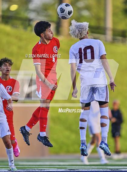 Thumbnail 2 in Deer Park vs. North Shore (UIL Soccer 6A Region 3 Bi-District) photogallery.