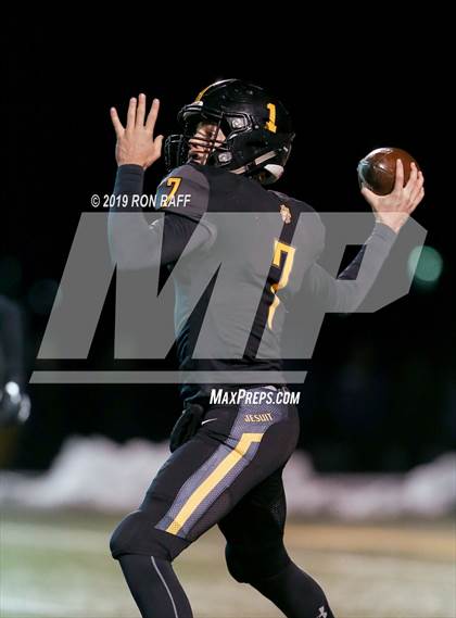 Thumbnail 3 in Lancaster vs. McQuaid Jesuit (Section 5/6 Class AA Far West Regional) photogallery.