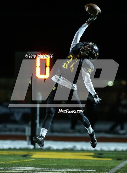 Thumbnail 3 in Lancaster vs. McQuaid Jesuit (Section 5/6 Class AA Far West Regional) photogallery.