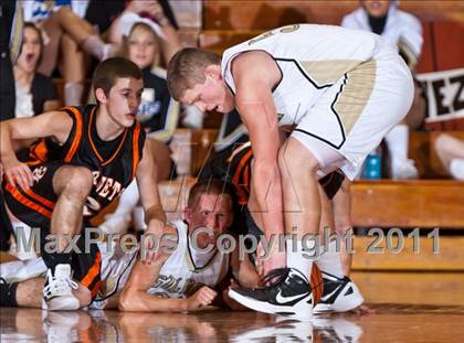 Thumbnail 1 in Beech Grove @ Shelbyville photogallery.